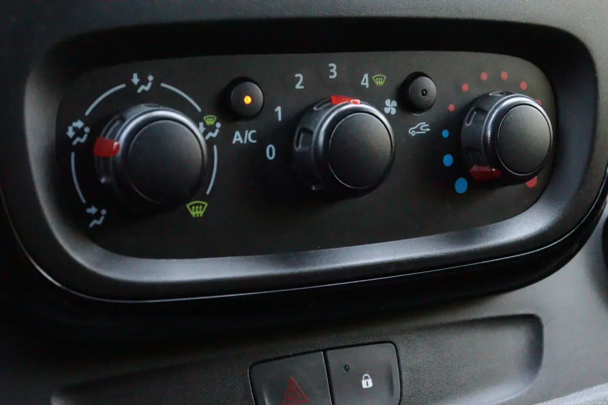 1.6 CDTI L1H1 Edition EcoFlex | NAVI | AIRCO | PDC ACHTER | CRUISE | SCHUIFDEUR R |