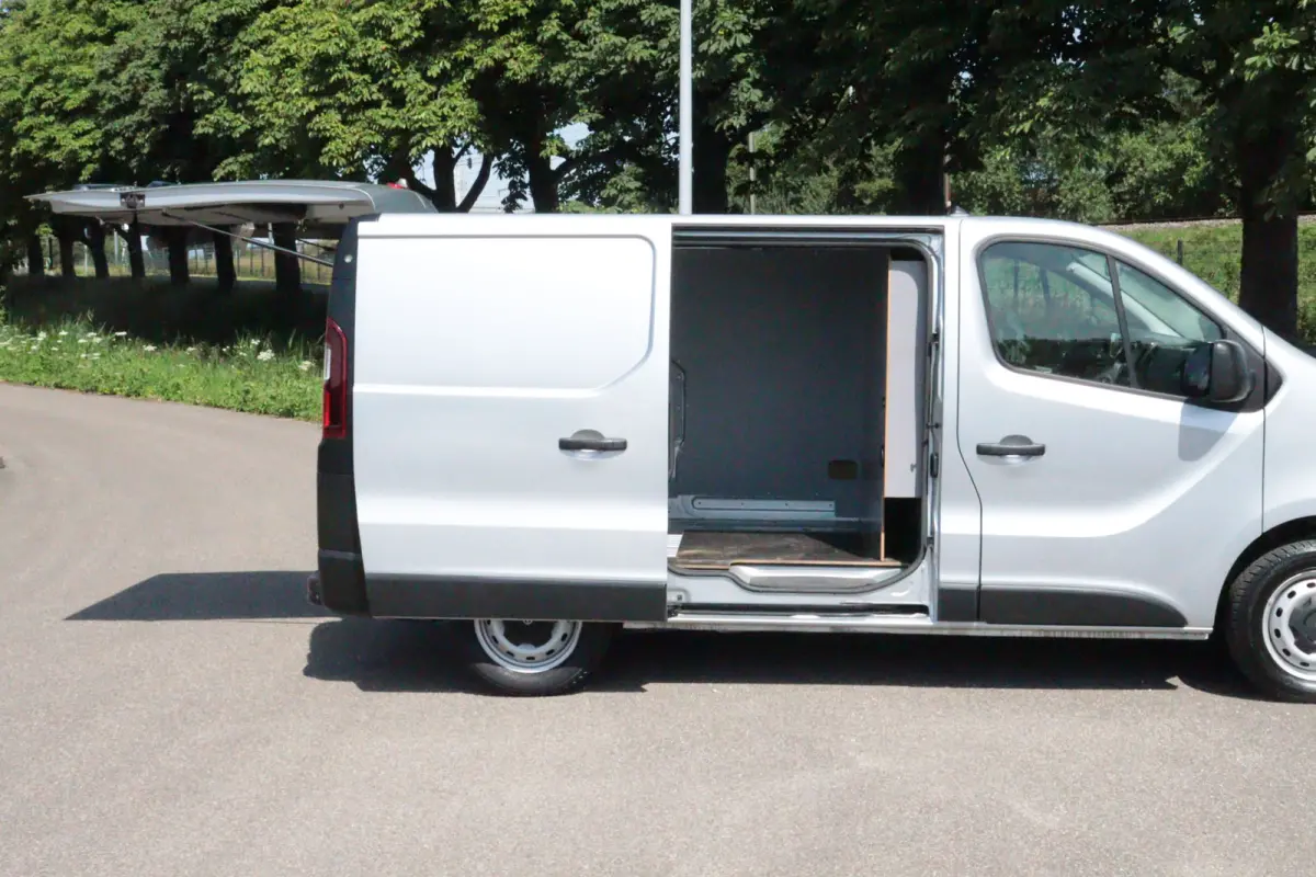 1.6 CDTI L1H1 Edition EcoFlex | NAVI | AIRCO | PDC ACHTER | CRUISE | SCHUIFDEUR R |