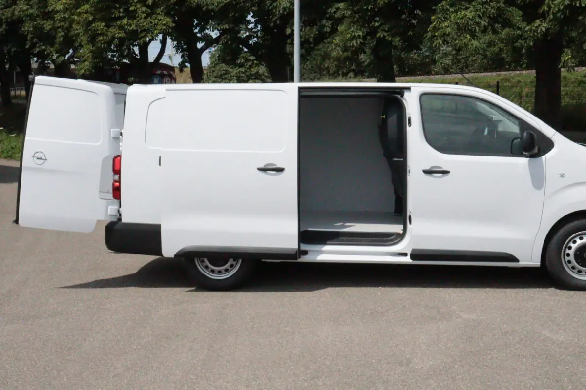 Electric L3 75 kWh | 3 ZITPL | NAVI | CAMERA + PDC | LANE-WARNING | BETIMMERING LAADRUIMTE |