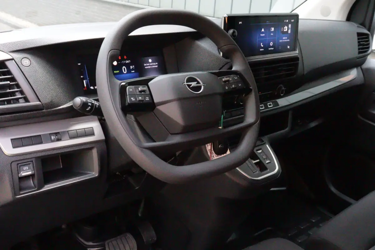 Electric L3 75 kWh | 3 ZITPL | NAVI | CAMERA + PDC | LANE-WARNING | BETIMMERING LAADRUIMTE |