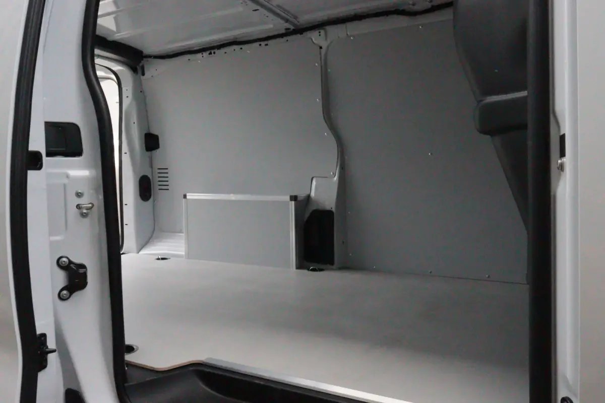 Electric L3 75 kWh | 3 ZITPL | NAVI | CAMERA + PDC | LANE-WARNING | BETIMMERING LAADRUIMTE |