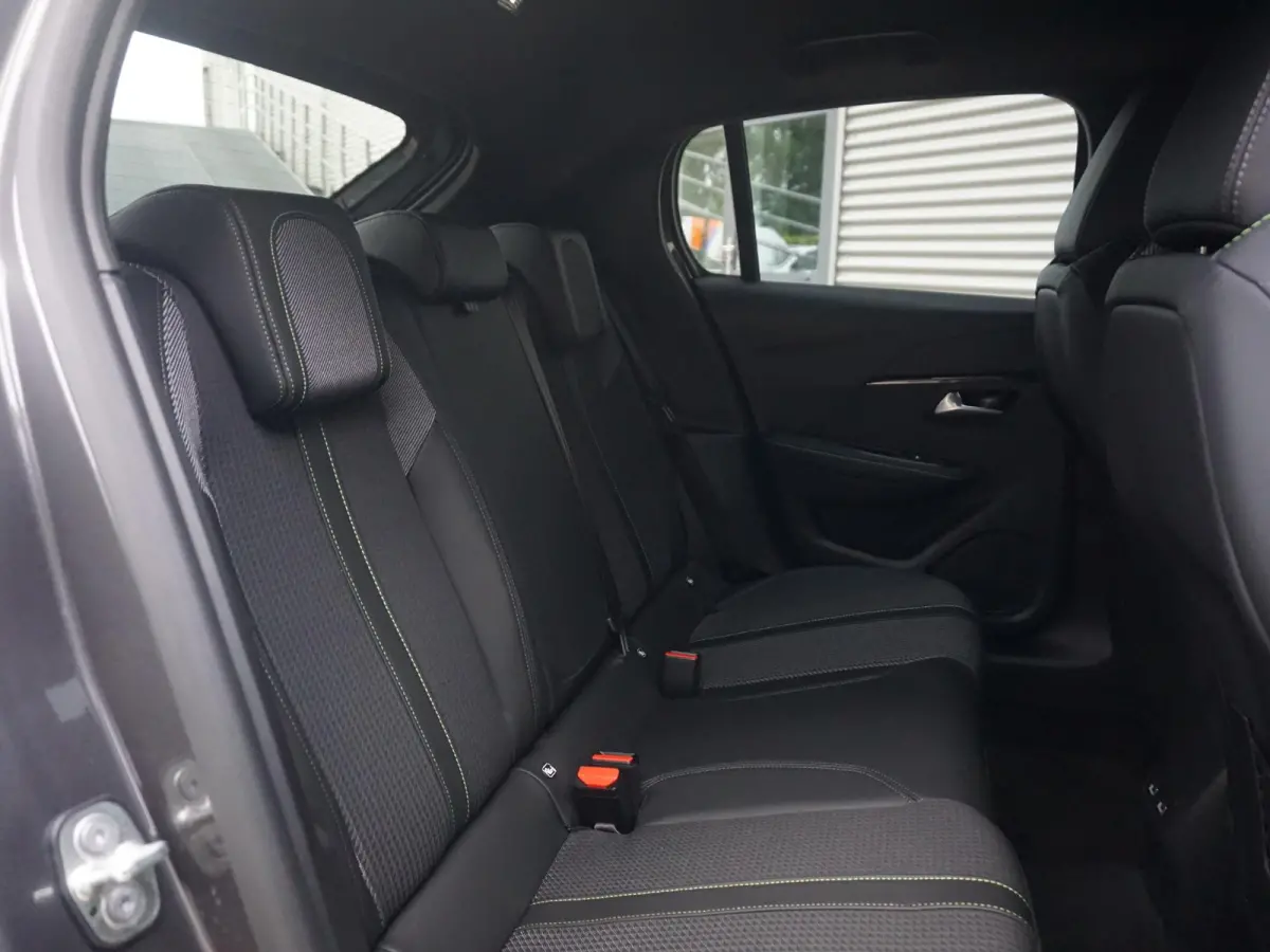 1.2 Turbo GT AUTOMAAT Climate control | Camera achter