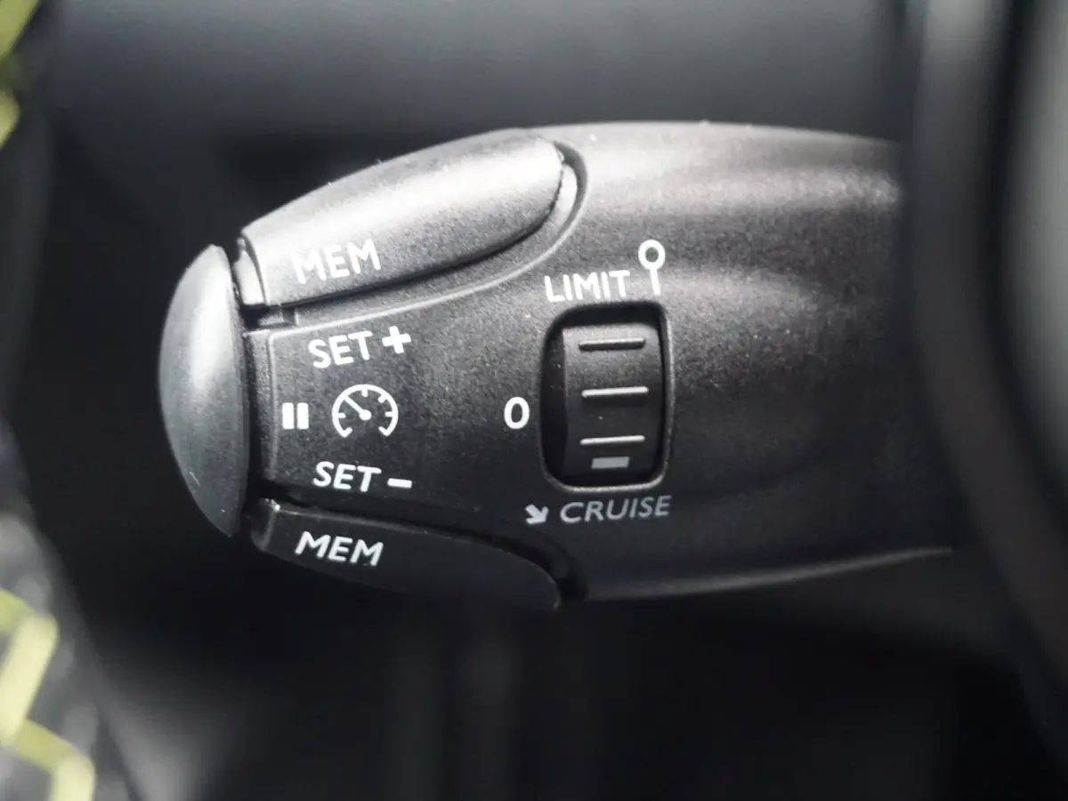 1.2 Turbo GT AUTOMAAT Climate control | Camera achter
