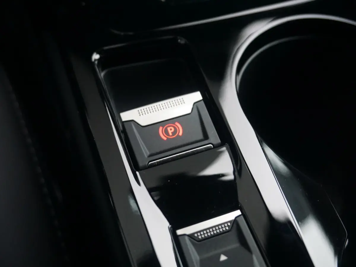 1.2 Turbo GT AUTOMAAT Climate control | Camera achter