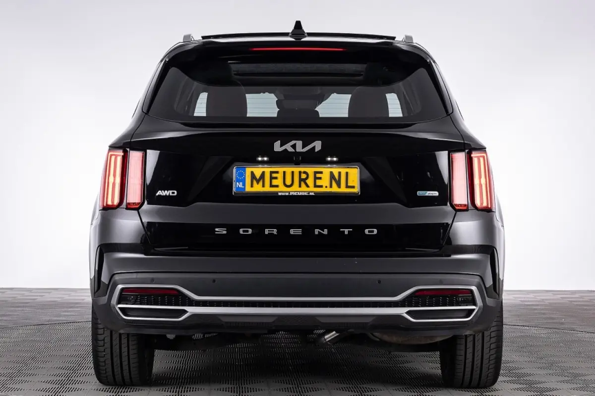 1.6 T-GDI Plug-in Hybrid 4WD ExecutiveLine | PANORAMADAK | LEDER | Head-Up | BOSE