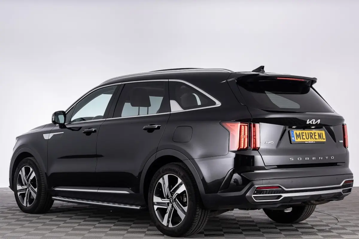 1.6 T-GDI Plug-in Hybrid 4WD ExecutiveLine | PANORAMADAK | LEDER | Head-Up | BOSE