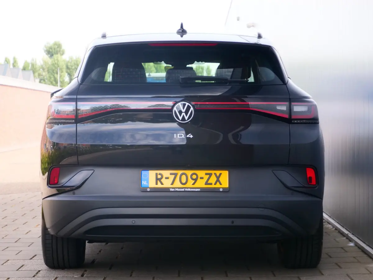 Pure 52 kWh 170 Pk Automaat Navi / DAB / Apple Carplay / Camera / SOH 93,4%