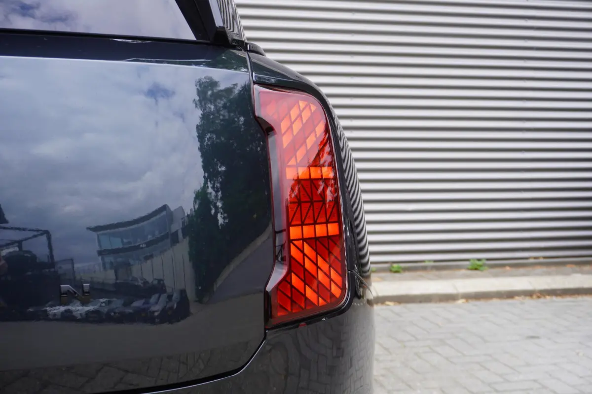 E | John Cooper Works Uitvoering | Pakket L | Driving Assistant Plus | HIFI System Harman Kardon | MINI Head-Up Display