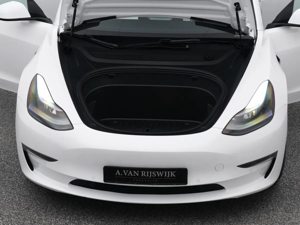 Long Range AWD 75 kWh | PANO | CAMERA | STOELVERWARMING
