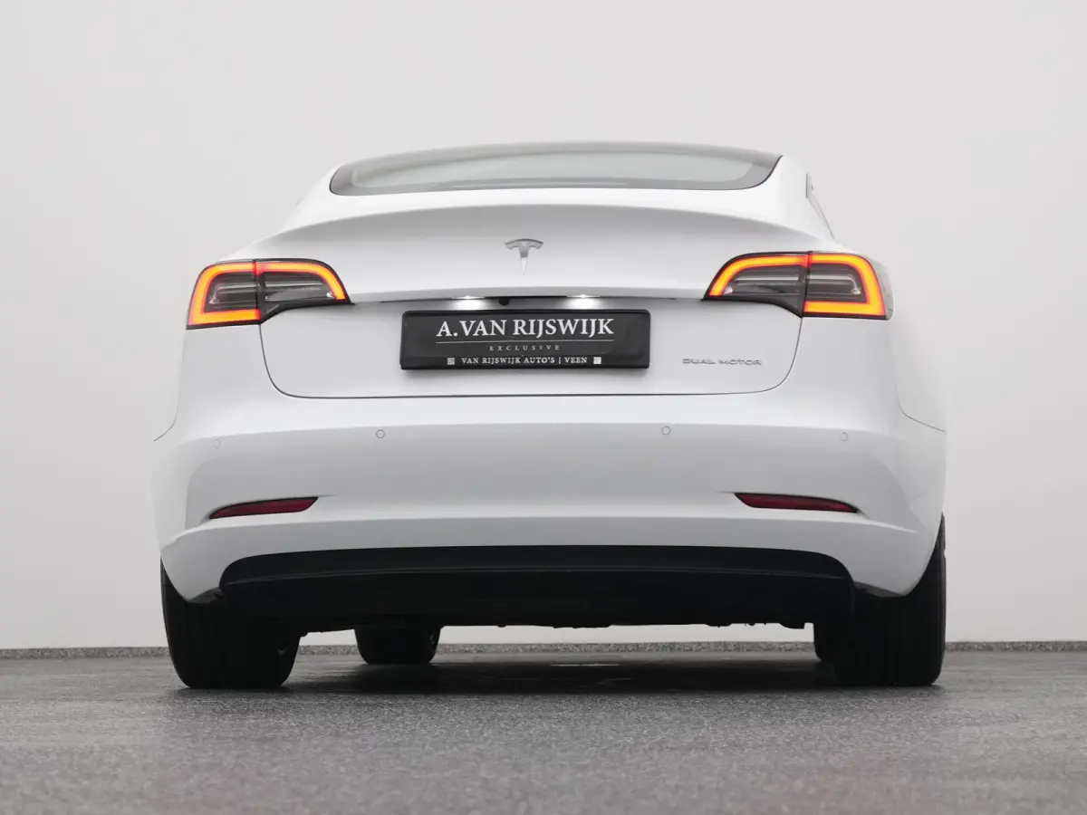 Long Range AWD 75 kWh | PANO | CAMERA | STOELVERWARMING