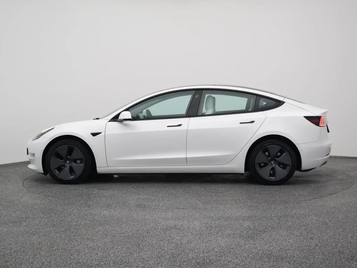 Long Range AWD 75 kWh | PANO | CAMERA | STOELVERWARMING
