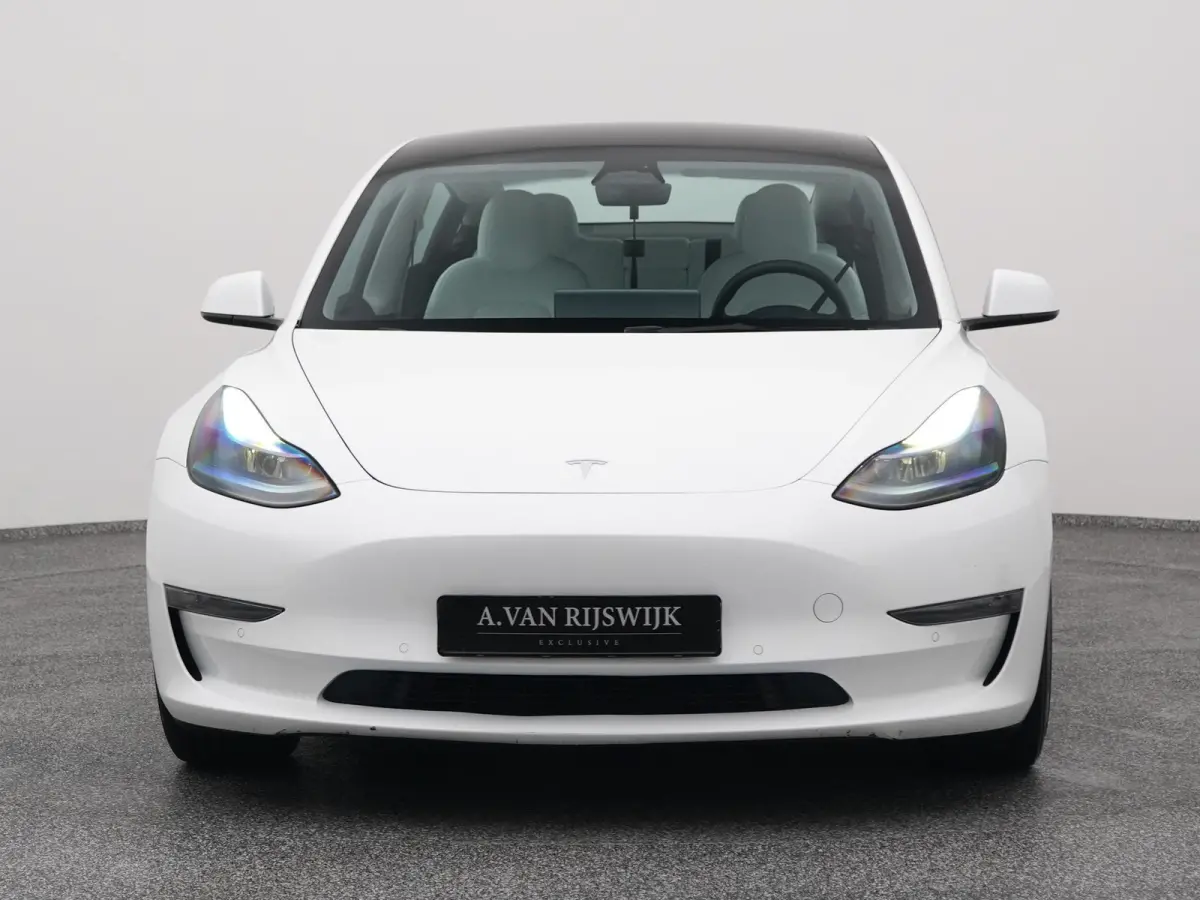 Long Range AWD 75 kWh | PANO | CAMERA | STOELVERWARMING