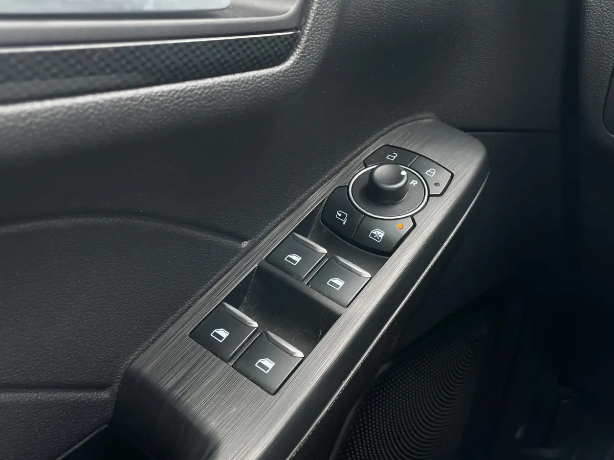 2.5 PHEV ST-Line X | Graphite | AGR | Adaptive | HUD | stoel/ stuurverw. | Carplay