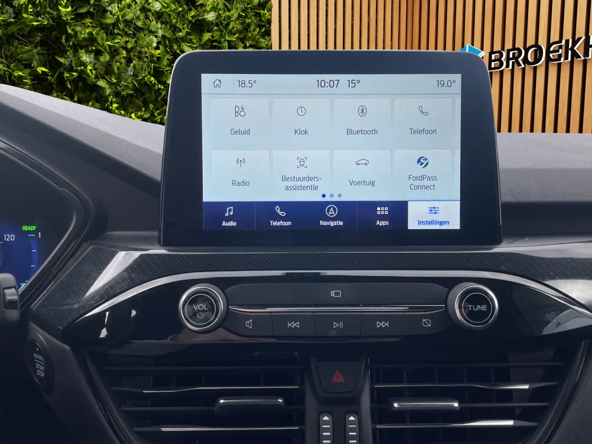 2.5 PHEV ST-Line X | Graphite | AGR | Adaptive | HUD | stoel/ stuurverw. | Carplay