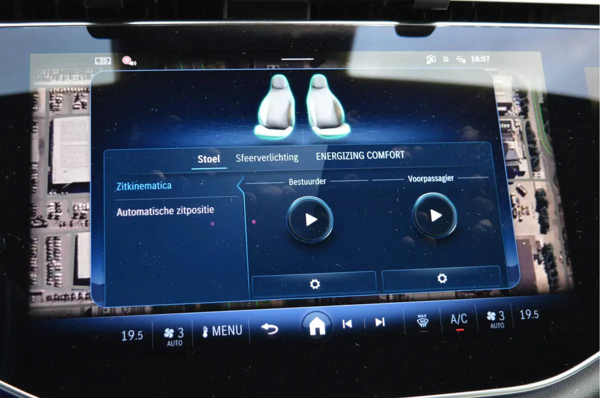300 e AMG Line | PANO | SUPERSCREEN | BURMESTER | ACC | HUD |