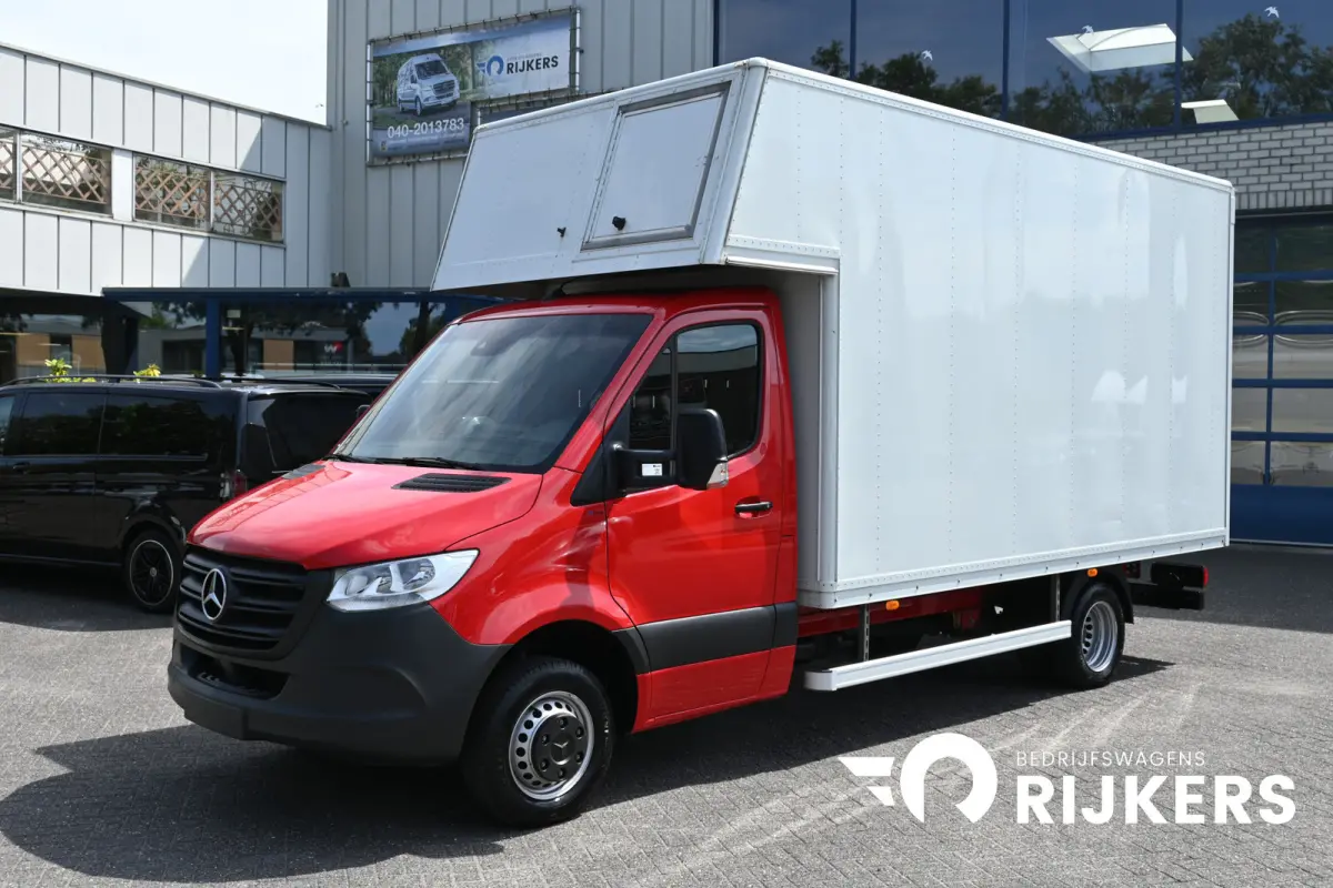 515 CDI L3 Bakwagen Geveerde stoel, MBUX 10.25 met Apple Carplay/Android Auto