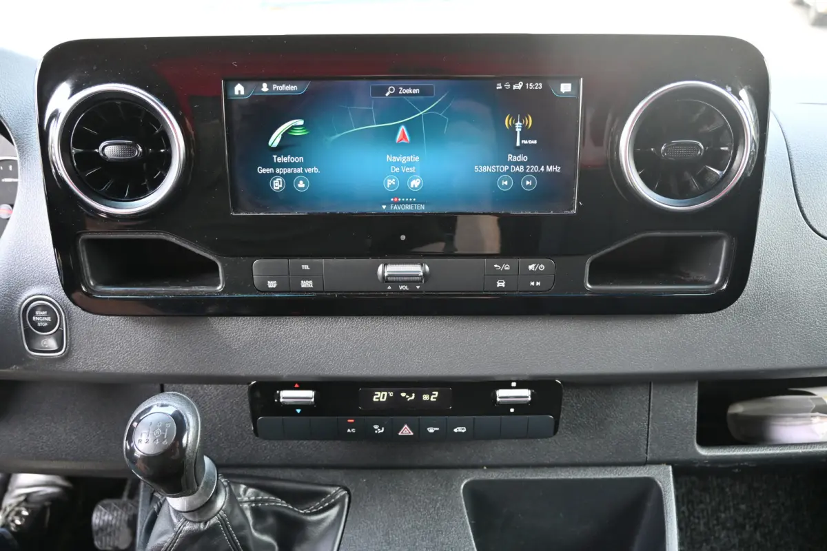 515 CDI L3 Bakwagen Geveerde stoel, MBUX 10.25 met Apple Carplay/Android Auto