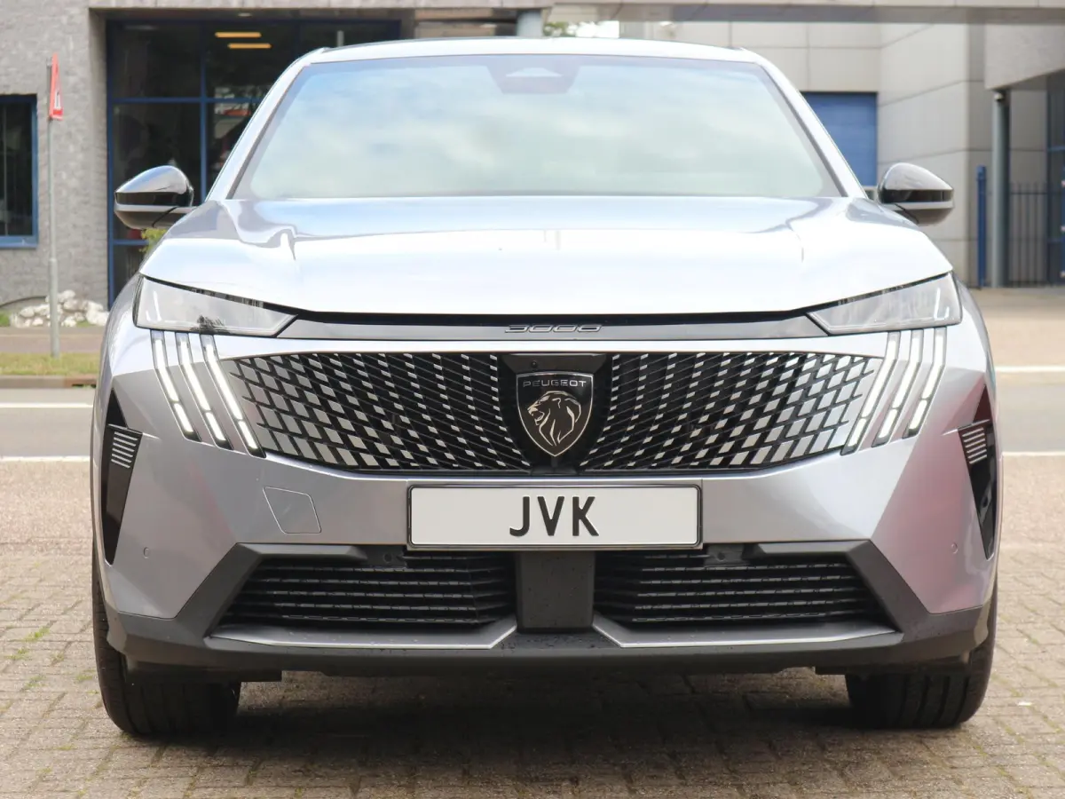 1.6 plug-in Hybrid 195 Allure / 360 Camera / Afneembare Trekhaak / Voorraad Voordeel