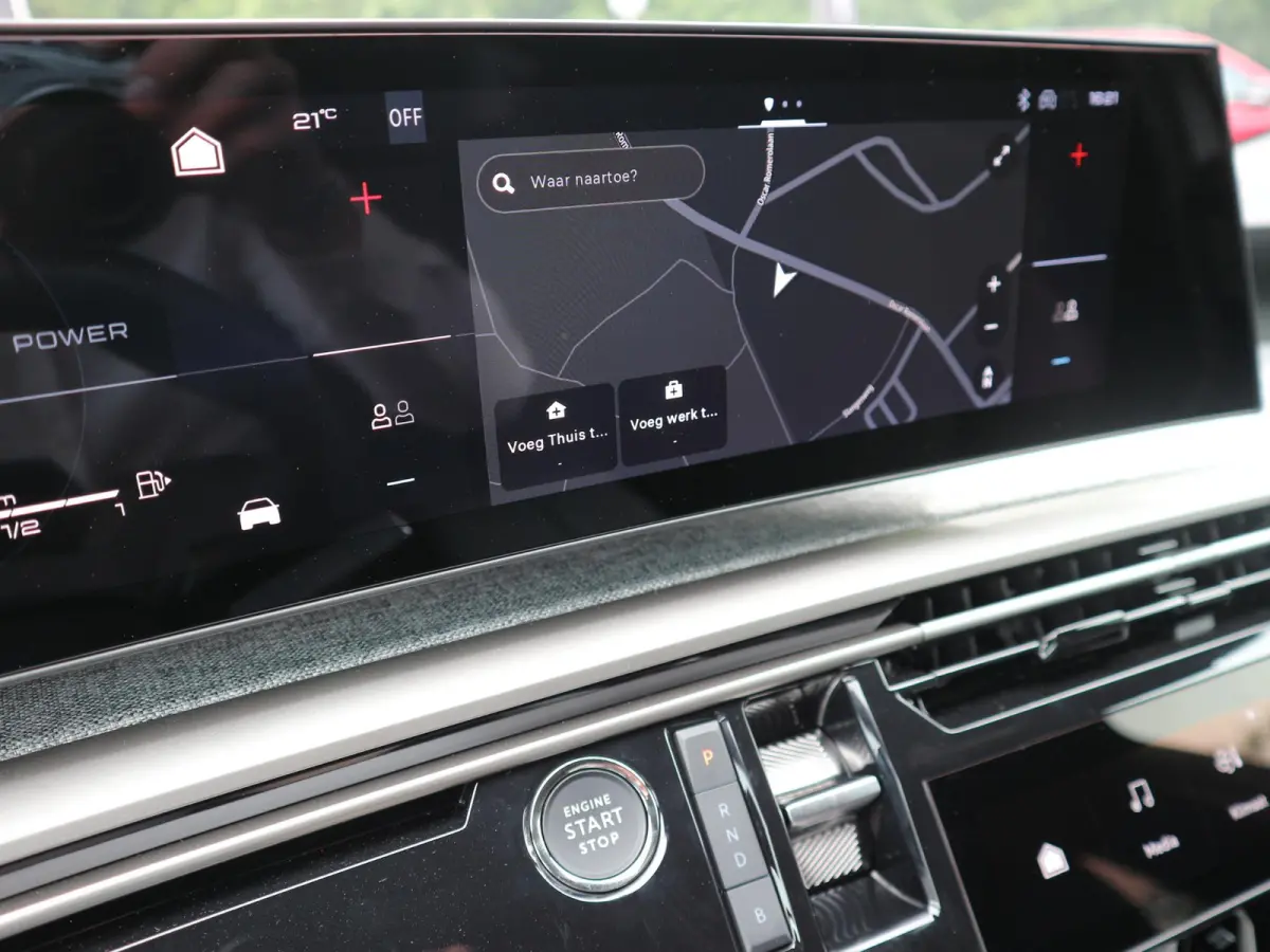 1.6 plug-in Hybrid 195 Allure / 360 Camera / Afneembare Trekhaak / Voorraad Voordeel