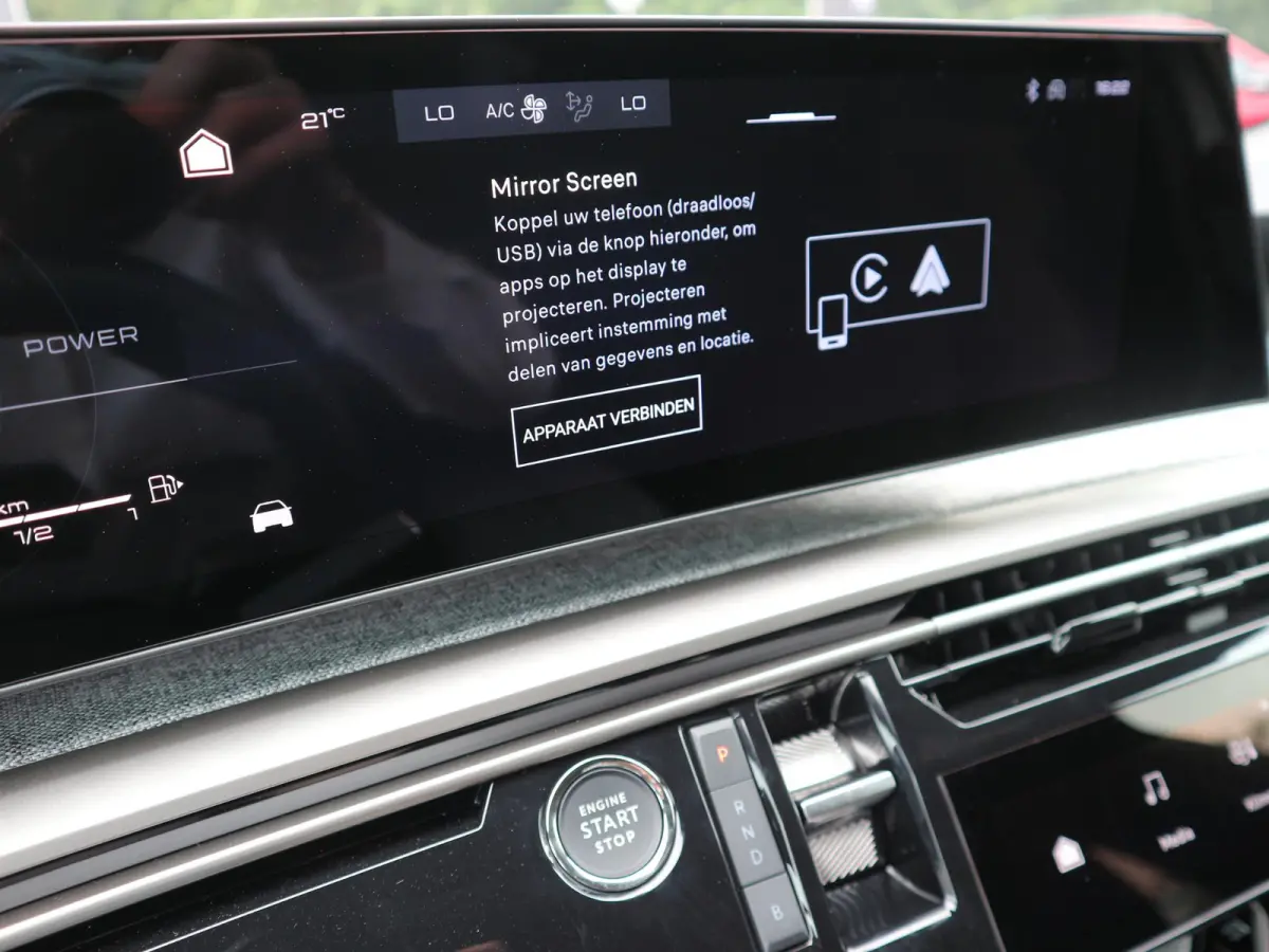 1.6 plug-in Hybrid 195 Allure / 360 Camera / Afneembare Trekhaak / Voorraad Voordeel