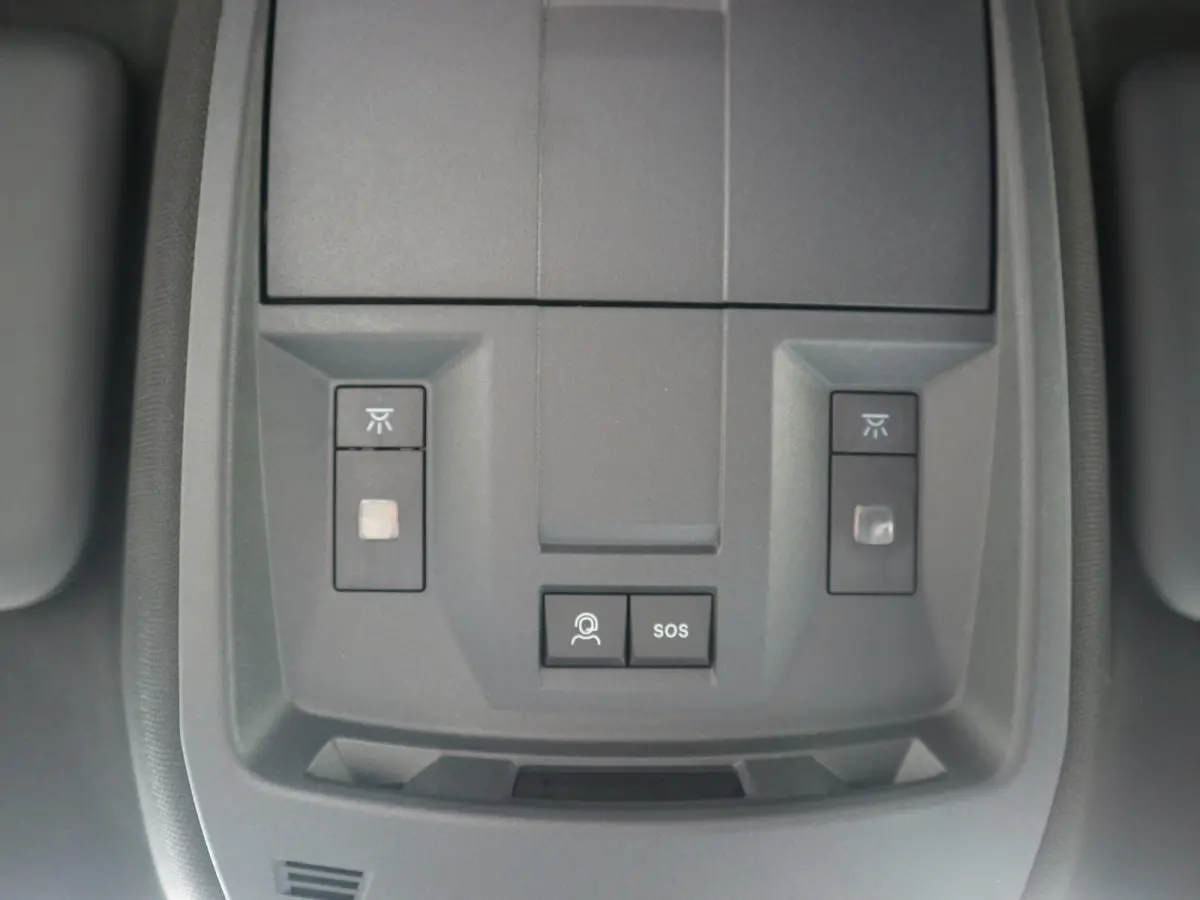 1.6 plug-in Hybrid 195 Allure / 360 Camera / Afneembare Trekhaak / Voorraad Voordeel