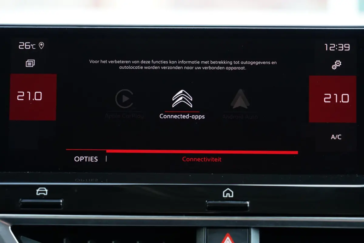 1.2 Puretech Feel, NL, CarPlay, PDC, clima, cruise