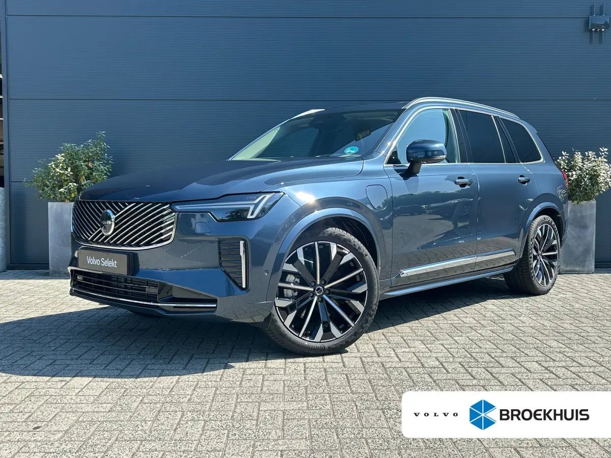 2.0 T8 Plug-in hybrid AWD Ultra Bright | Luchtvering | Trekhaak | 360 camera | HU-Display | Stoelventilatie |