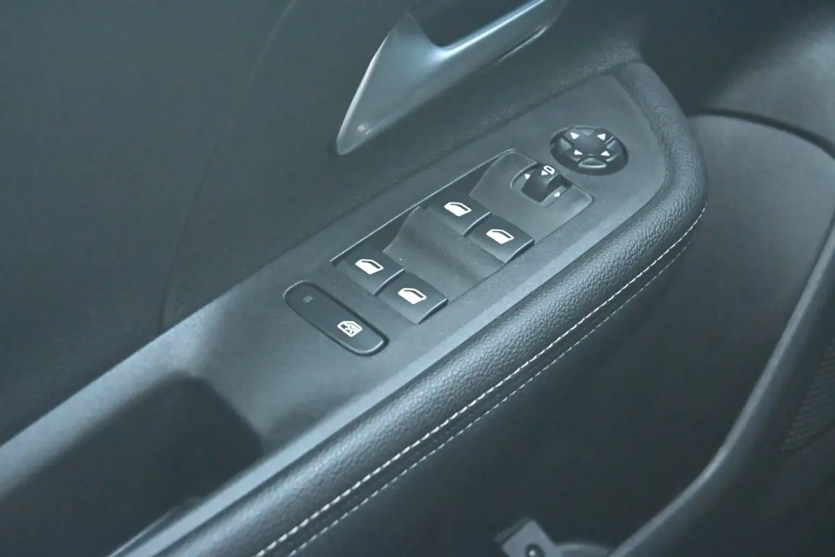 1.2 Turbo Hybrid GS | Navigatie | Stoel/Stuurverwarming | Achteruitrijcamera | Apple Carplay & Android Auto |!!