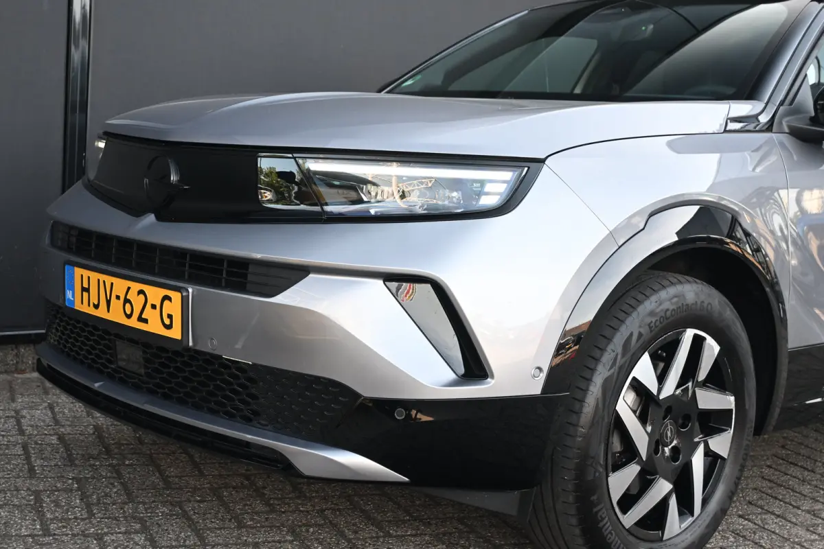 1.2 Turbo Hybrid GS | Navigatie | Stoel/Stuurverwarming | Achteruitrijcamera | Apple Carplay & Android Auto |!!