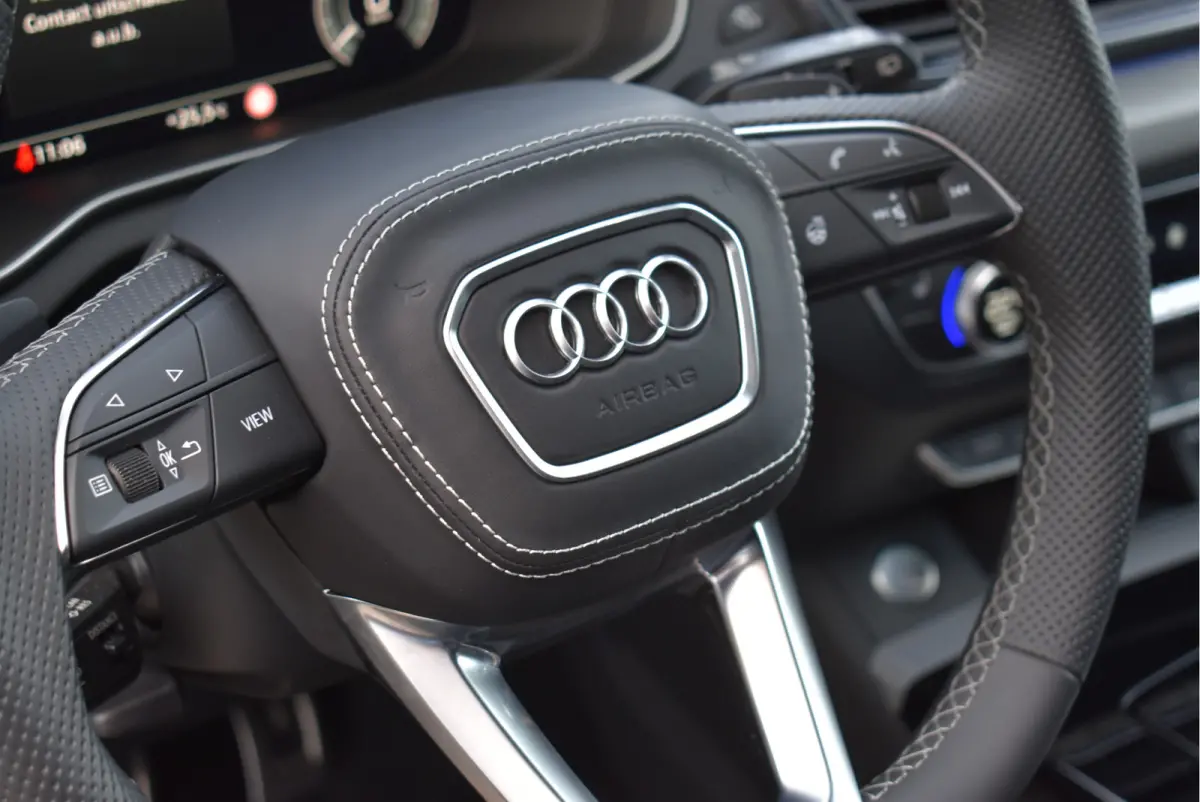 55 TFSI e S-Line 367 Pk Pano RS-Stoel Lucht Keyless 360 Camera HUD 20 Inch