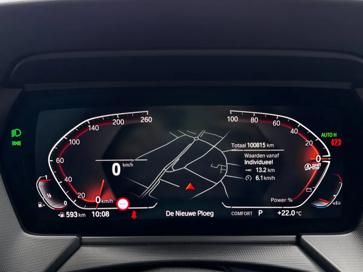 118i M-Sport | Pano | NL-Auto | Leder + Sportstoelen | Camera | Stoelverwarming