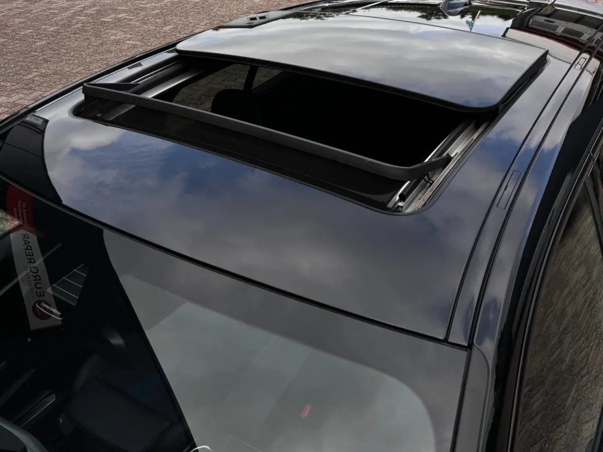 118i M-Sport | Pano | NL-Auto | Leder + Sportstoelen | Camera | Stoelverwarming