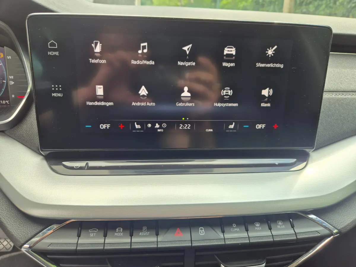 Edition Plus Trekhaak CarPlay HUD Virtual dash facelift 2e-eig 100% NAP TSI Business Edition Plus