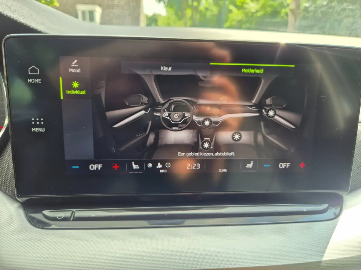 Edition Plus Trekhaak CarPlay HUD Virtual dash facelift 2e-eig 100% NAP TSI Business Edition Plus