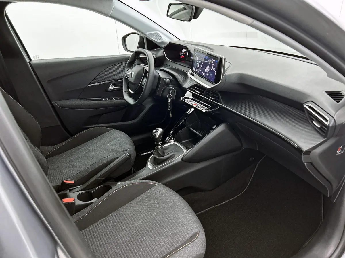 1.2 100pk Style | 1ste eigenaar | Apple Carplay/Android Auto | Airco | Navigatie | Lederen Stuurwiel | DAB Radio | Cruise Control | LED | Isofix | Bluetooth | Parkeersensoren |