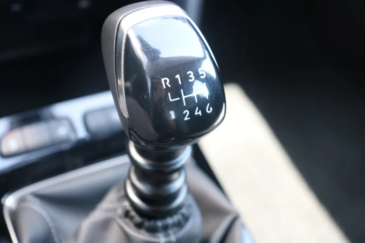 1.2 Business Elegance | Navi | Camera | All season banden | Apple Carplay/Android | Stuurwiel verwarmd |