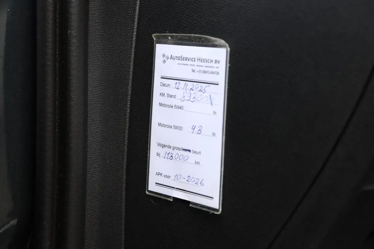 1.5 TSI l NAVI l VIRTUAL COCKPIT l STUURVERWARMING l STOELVERWARMING l CAMERA l PDC