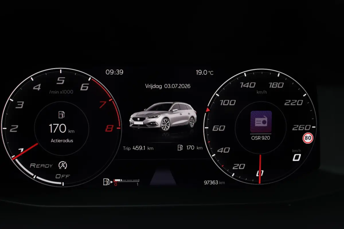 1.5 TSI l NAVI l VIRTUAL COCKPIT l STUURVERWARMING l STOELVERWARMING l CAMERA l PDC