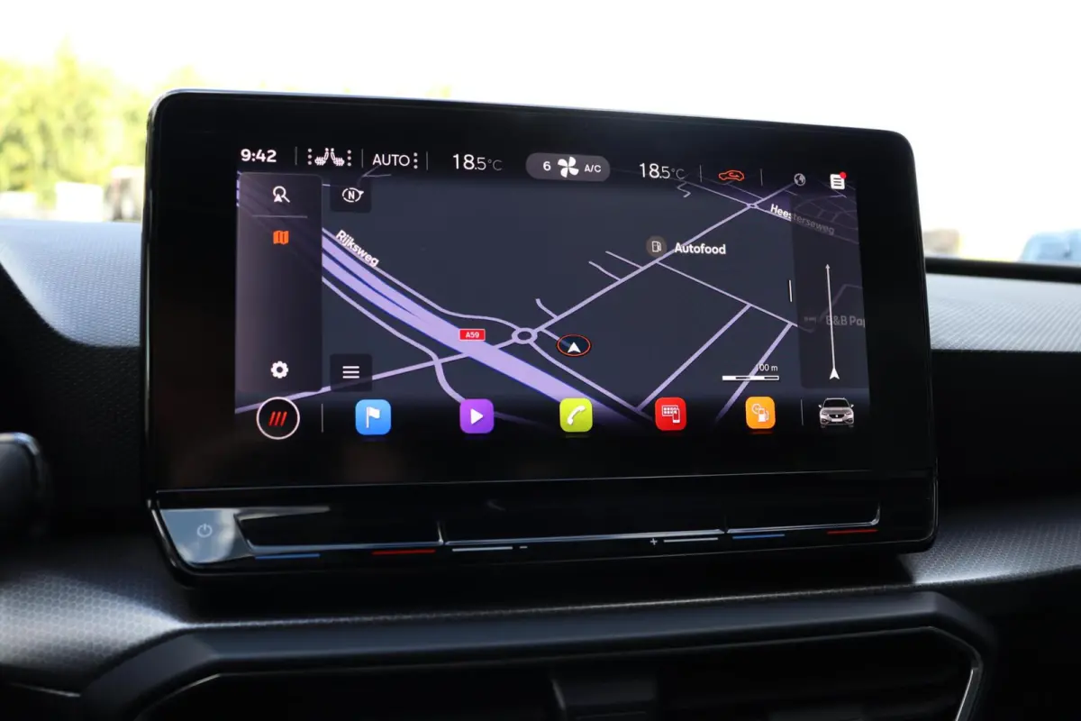 1.5 TSI l NAVI l VIRTUAL COCKPIT l STUURVERWARMING l STOELVERWARMING l CAMERA l PDC