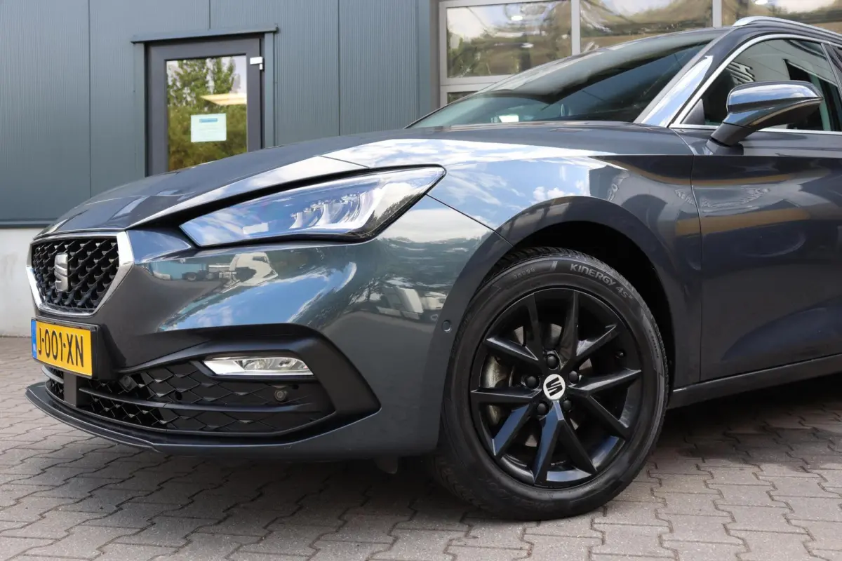 1.5 TSI l NAVI l VIRTUAL COCKPIT l STUURVERWARMING l STOELVERWARMING l CAMERA l PDC