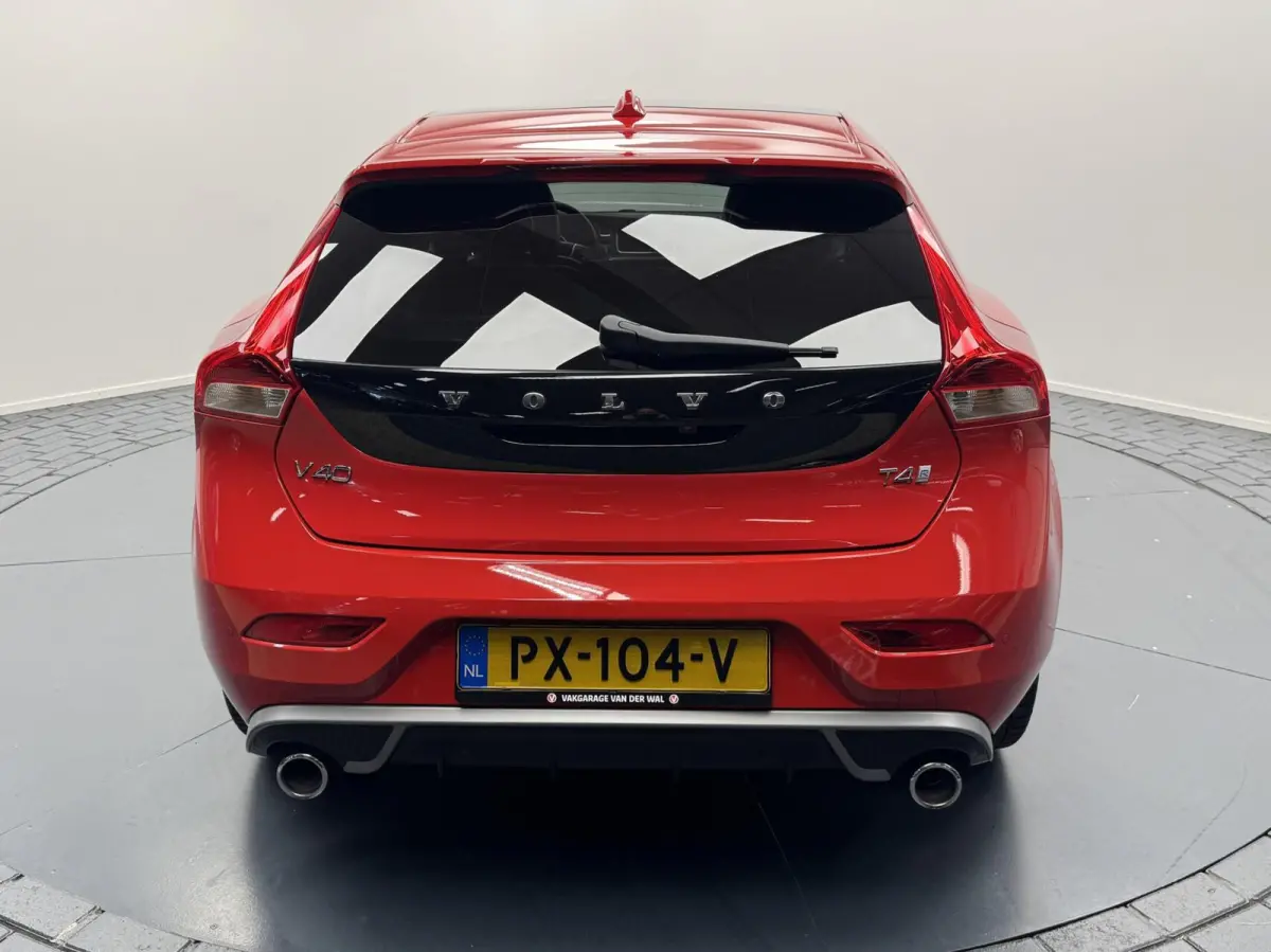 2.0i T4 R-Design Navigatie-Cr.contr-Clima-Camera-Parkeersensoren-Panoramadak-Stoelverwarming-Leder-LED-Lm18''velgen
