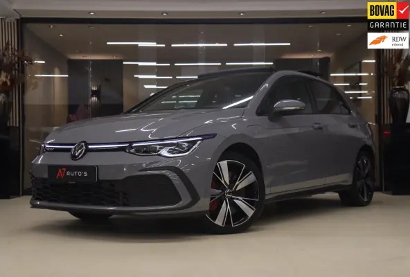1.4 eHybrid GTE / HEADUP/PANO/IQLIGHT/CAM/CARPLAY/VOL
