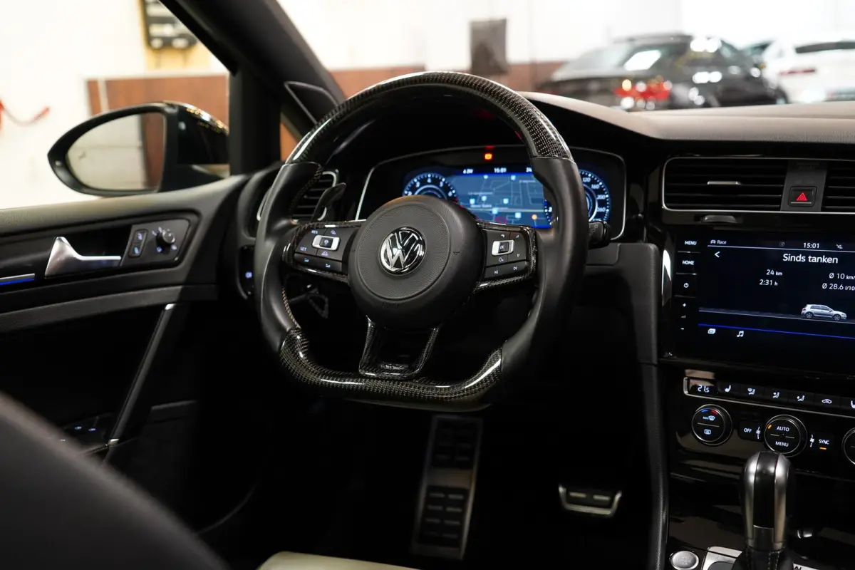 2.0 TSI 4Motion R BOMVOL|AKRA||MEMORY|