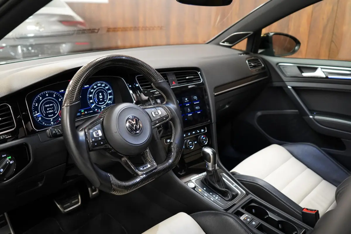 2.0 TSI 4Motion R BOMVOL|AKRA||MEMORY|
