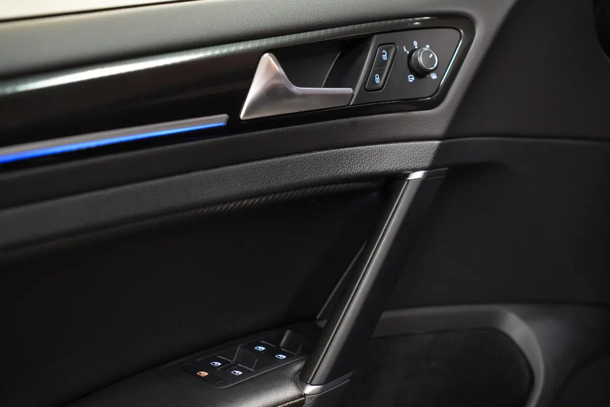 2.0 TSI 4Motion R BOMVOL|AKRA||MEMORY|