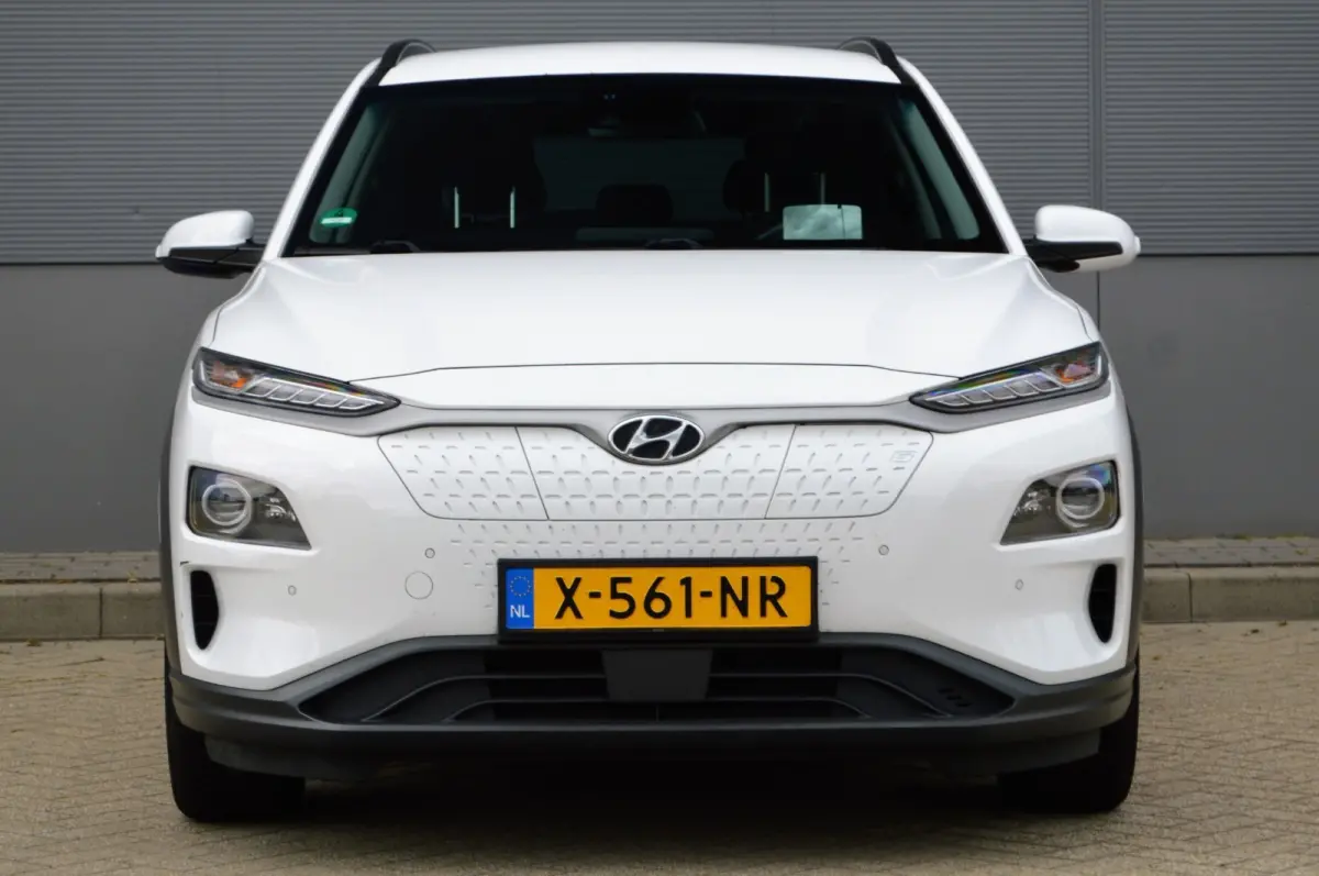 EV Premium Sky 64 kWh