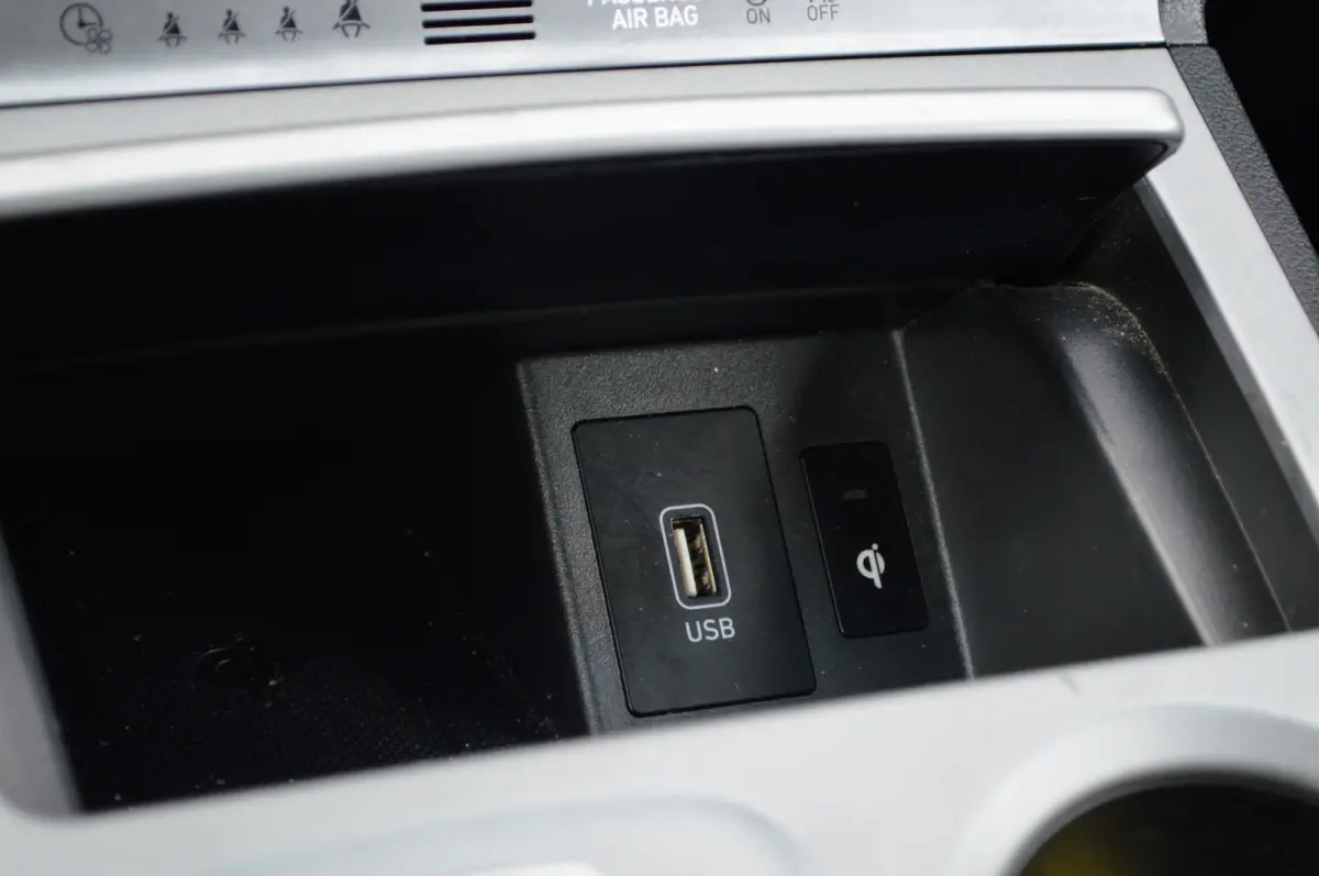 EV Premium Sky 64 kWh