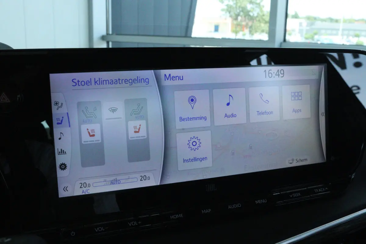Dynamic | 10 Jaar Fabrieksgarantie | Adapt. Cruise | Stoelverwarming | Camera | Elektr. stoelen | Navi | Carplay | Climate