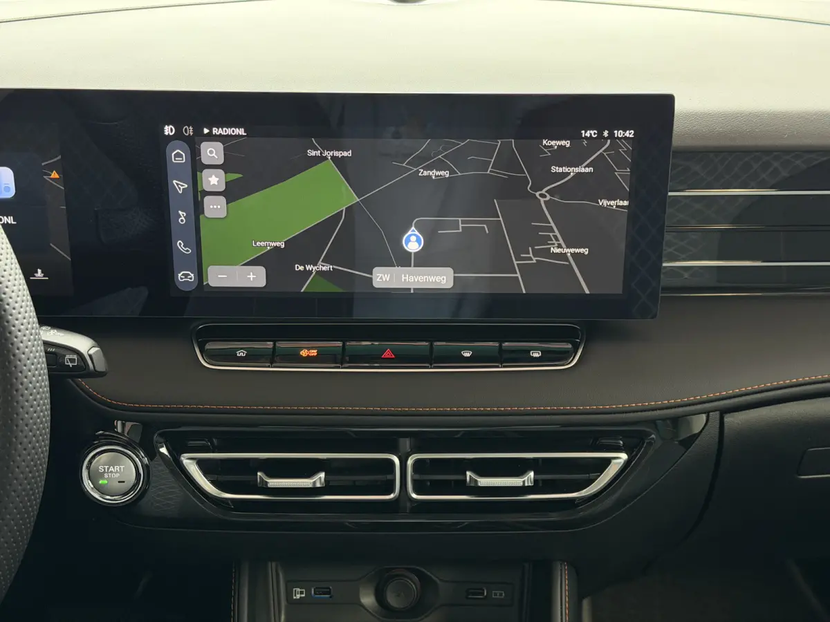 1.5 272PK 100KM ELEKTRISCH RIJDEN EN 900KM OP BENZINE ELEK/STOEL/KLEP CAMERA 19'LMV plug-in hybride