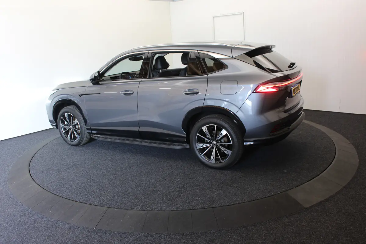 1.5 Luxury Nieuw! Vol Leder 360°Camera 100Km Elektrisch el aKlep+stoelen